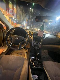 Hyundai Azera